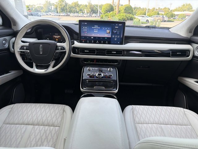 Certified 2022 Lincoln Nautilus Black Label AWD/4WD image 25