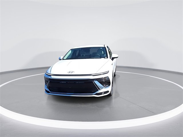 New 2026 Hyundai Sonata SEL video 3