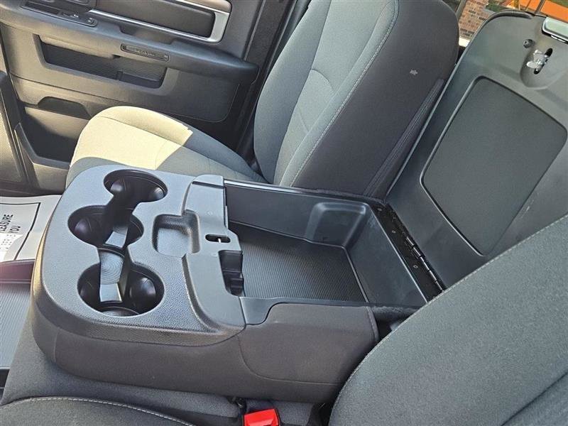 Used 2024 RAM 1500 Warlock AWD/4WD image 25