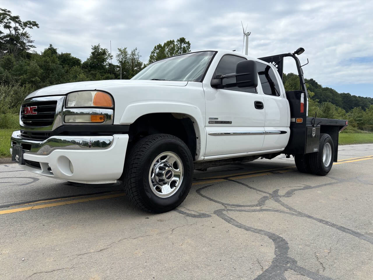 Used 2006 GMC Sierra 2500 SLE w/ Heavy-Duty Power Package