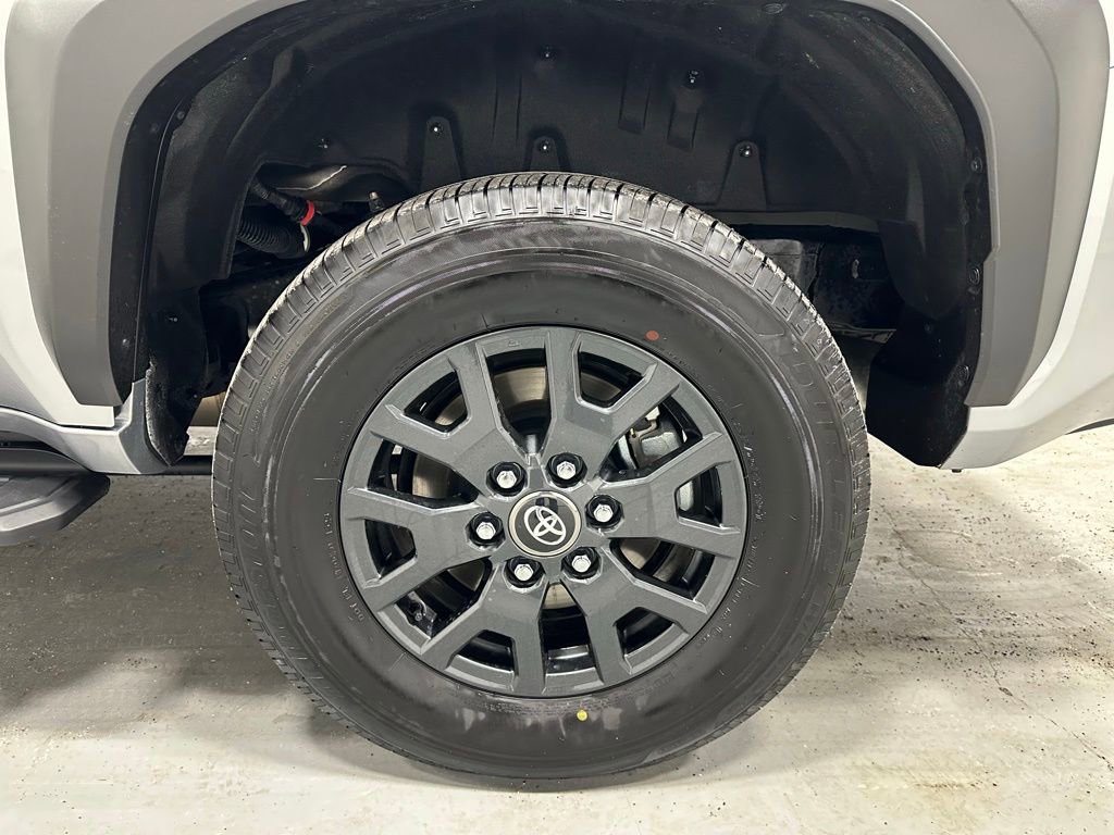 Used 2025 Toyota 4Runner SR5 image 65
