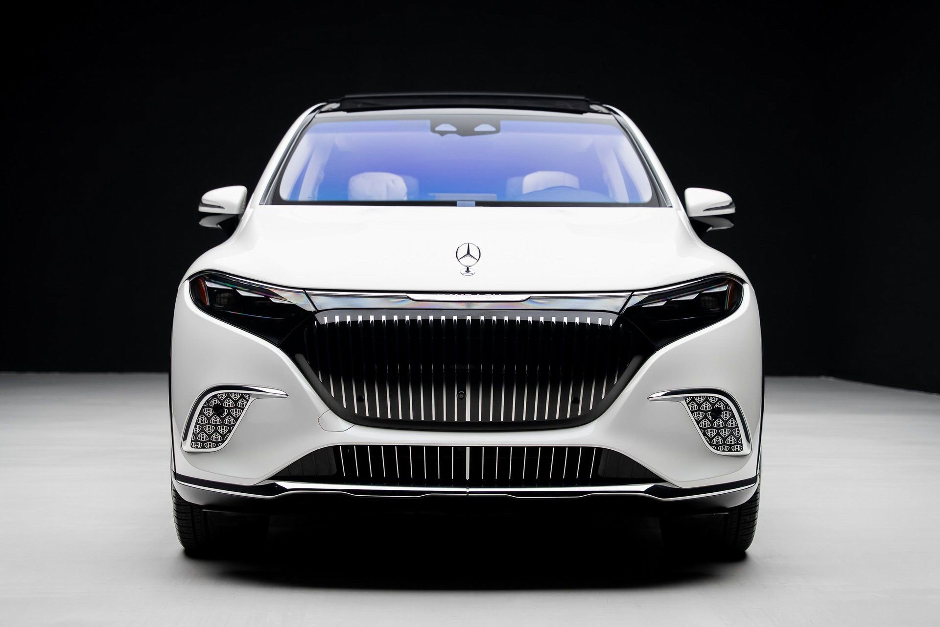 Used 2024 Mercedes-Benz Maybach EQS 680 4MATIC image 7