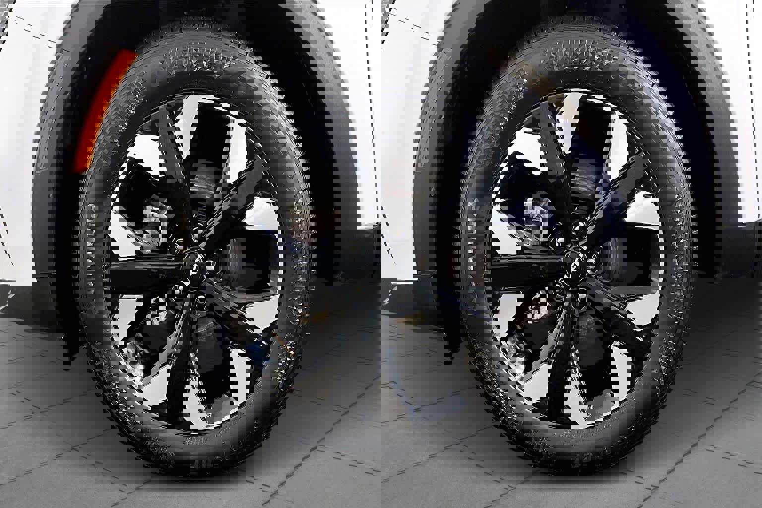 Used 2023 Kia Sportage X-Line image 11