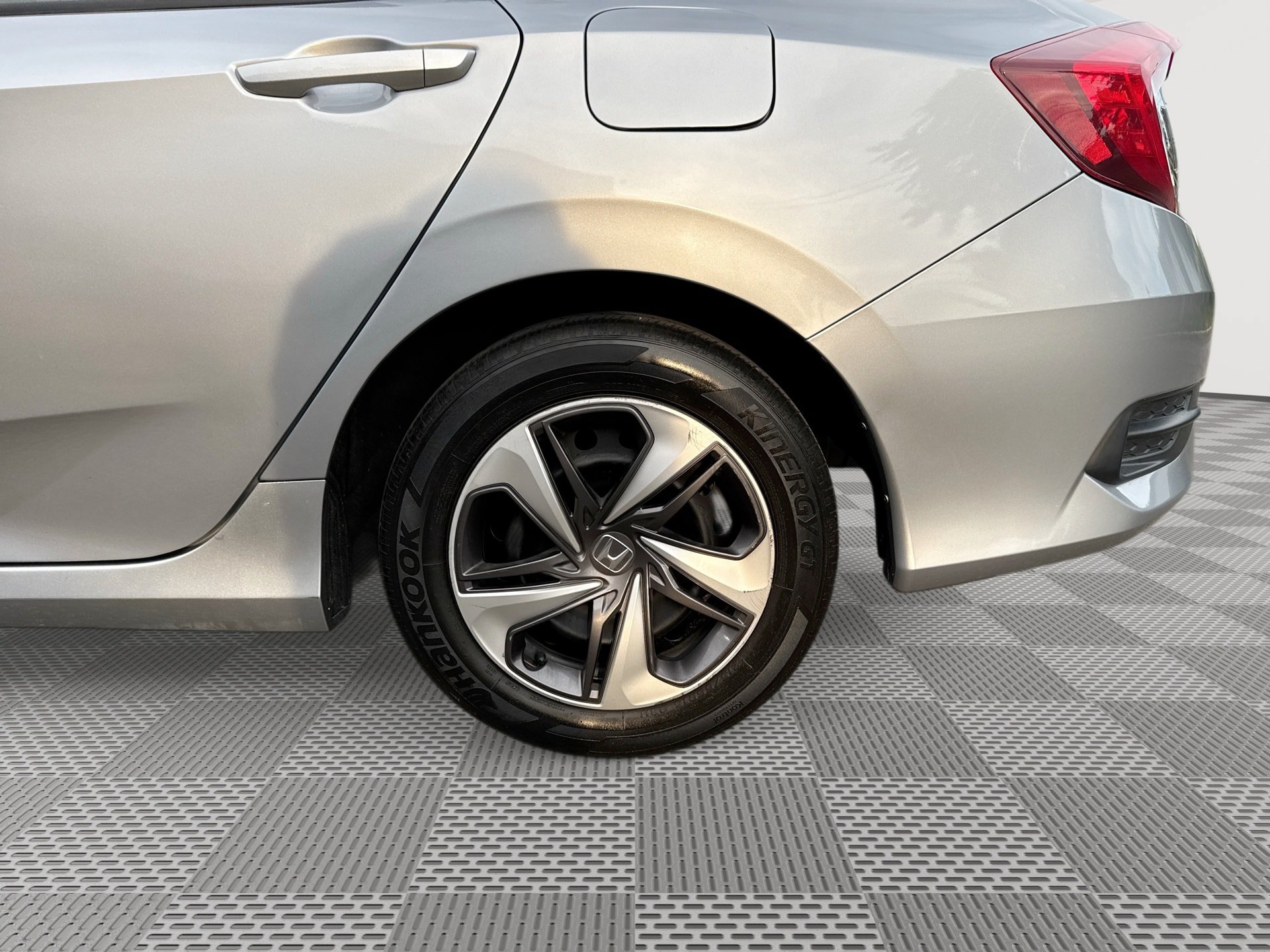 Used 2020 Honda Civic LX image 27
