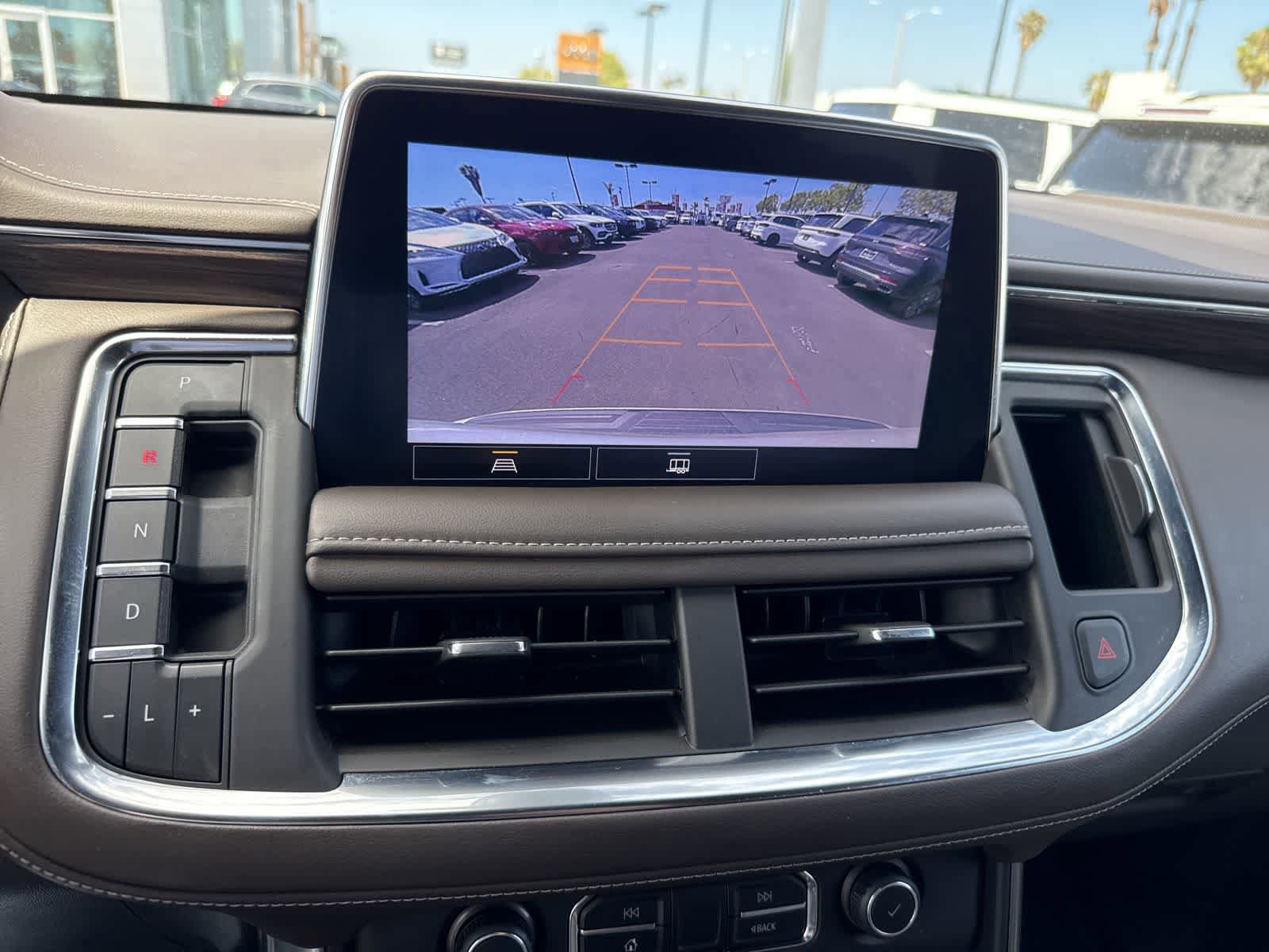 Used 2021 Chevrolet Tahoe Z71 AWD/4WD image 14