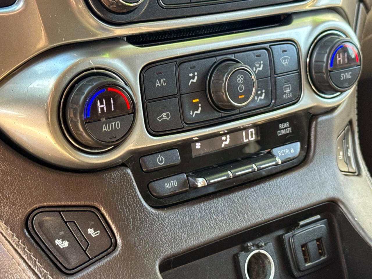 Used 2018 Chevrolet Tahoe LT AWD/4WD image 21