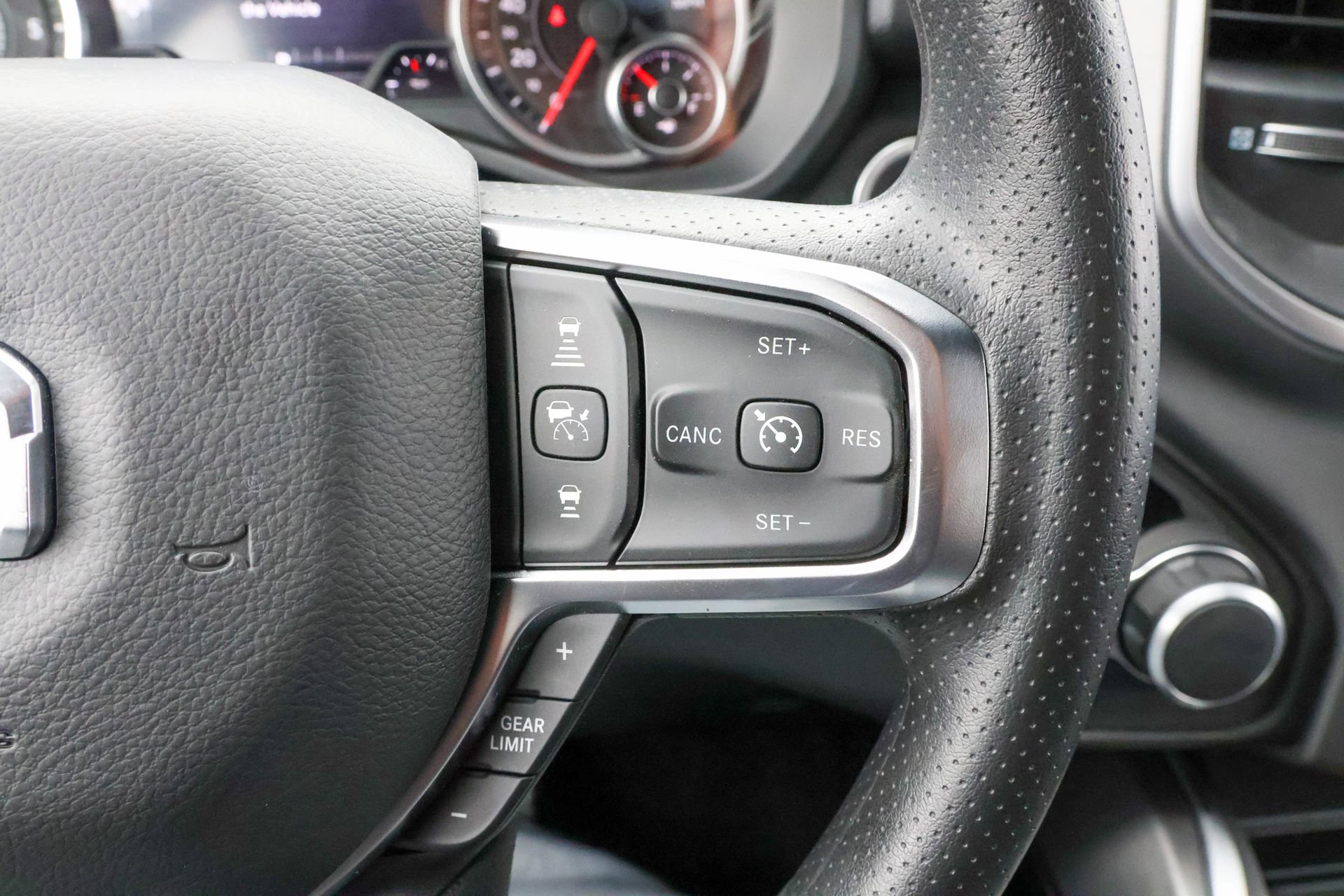 New 2026 RAM 1500 Express AWD/4WD image 29