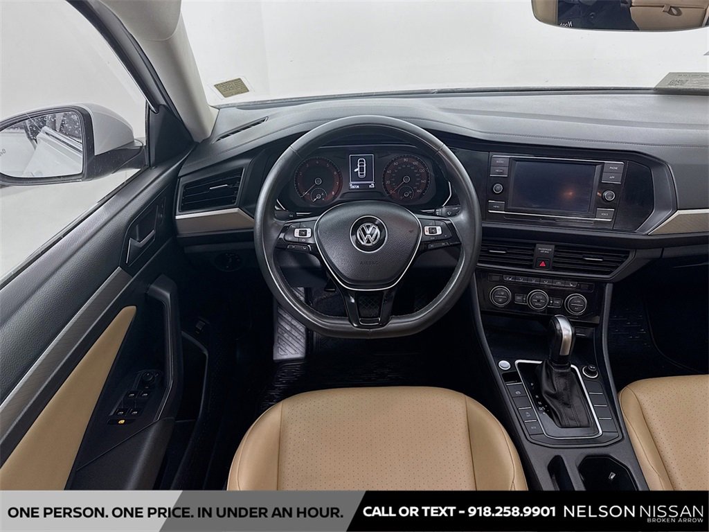 Used 2020 Volkswagen Jetta SE w/ SE Cold Weather Package image 22