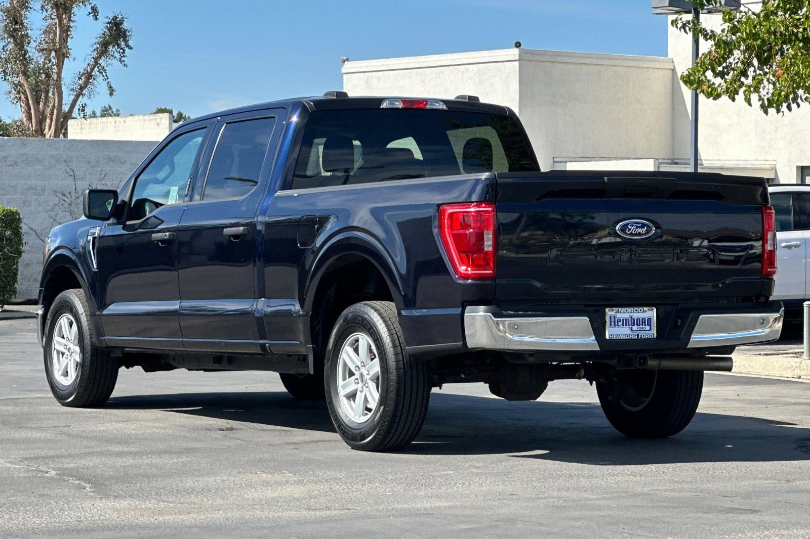 Used 2023 Ford F150 Lariat image 6