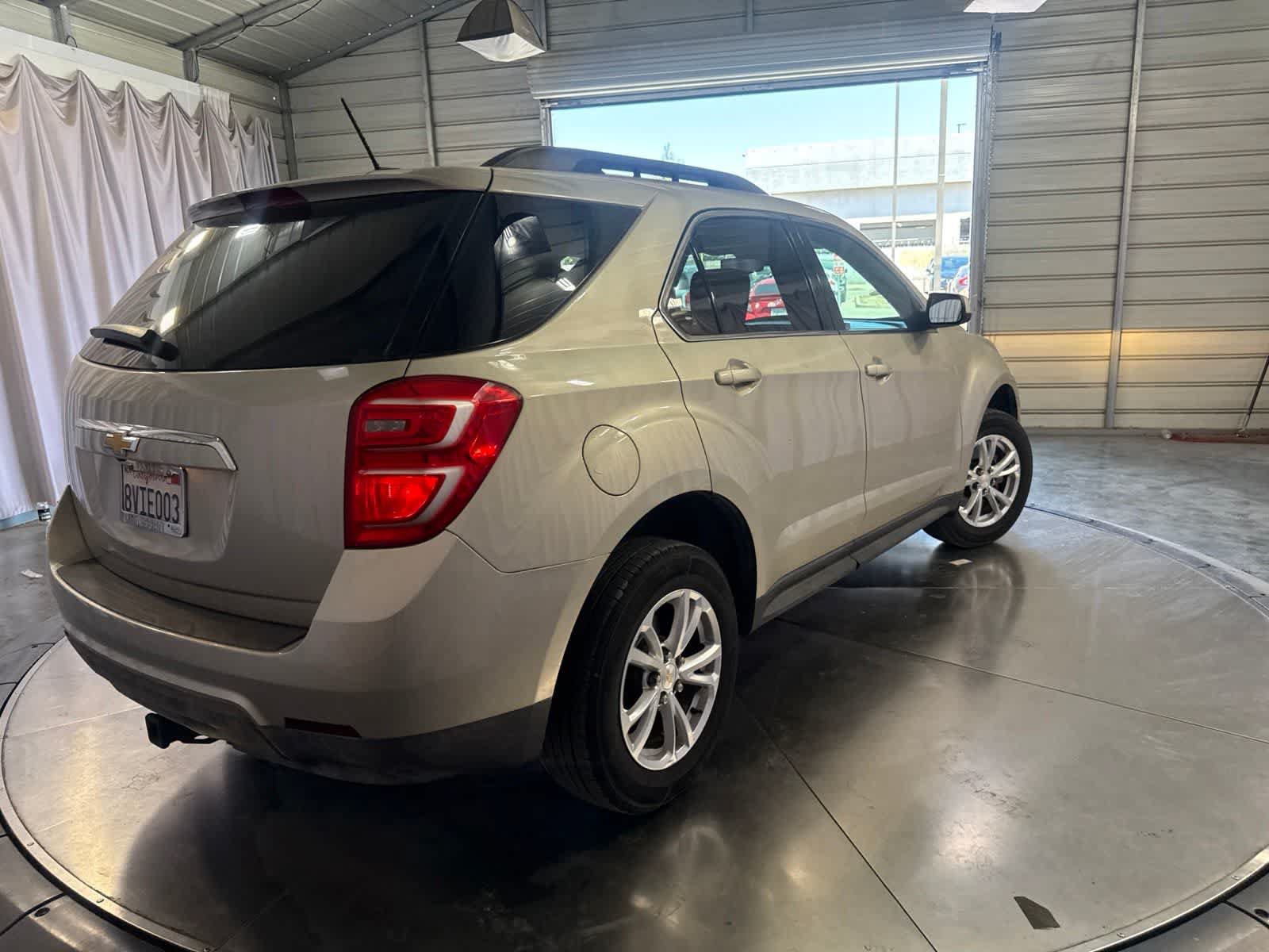 Used 2016 Chevrolet Equinox LT w/ Convenience Package FWD image 4