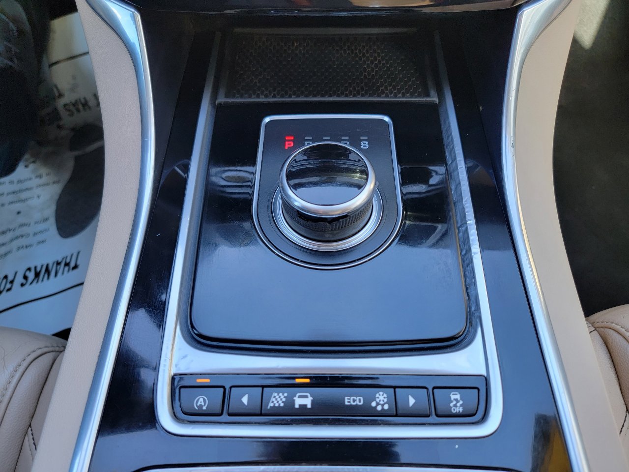 Used 2017 Jaguar XE Prestige image 30