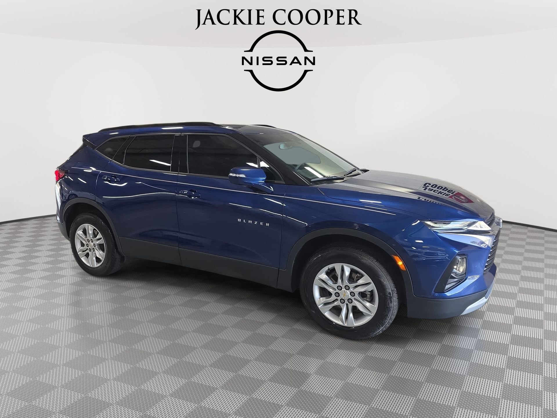 Used 2022 Chevrolet Blazer LT FWD image 3