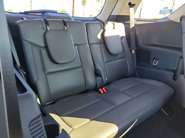 Used 2025 Ford Explorer Active w/ Active Comfort Package RWD image 21