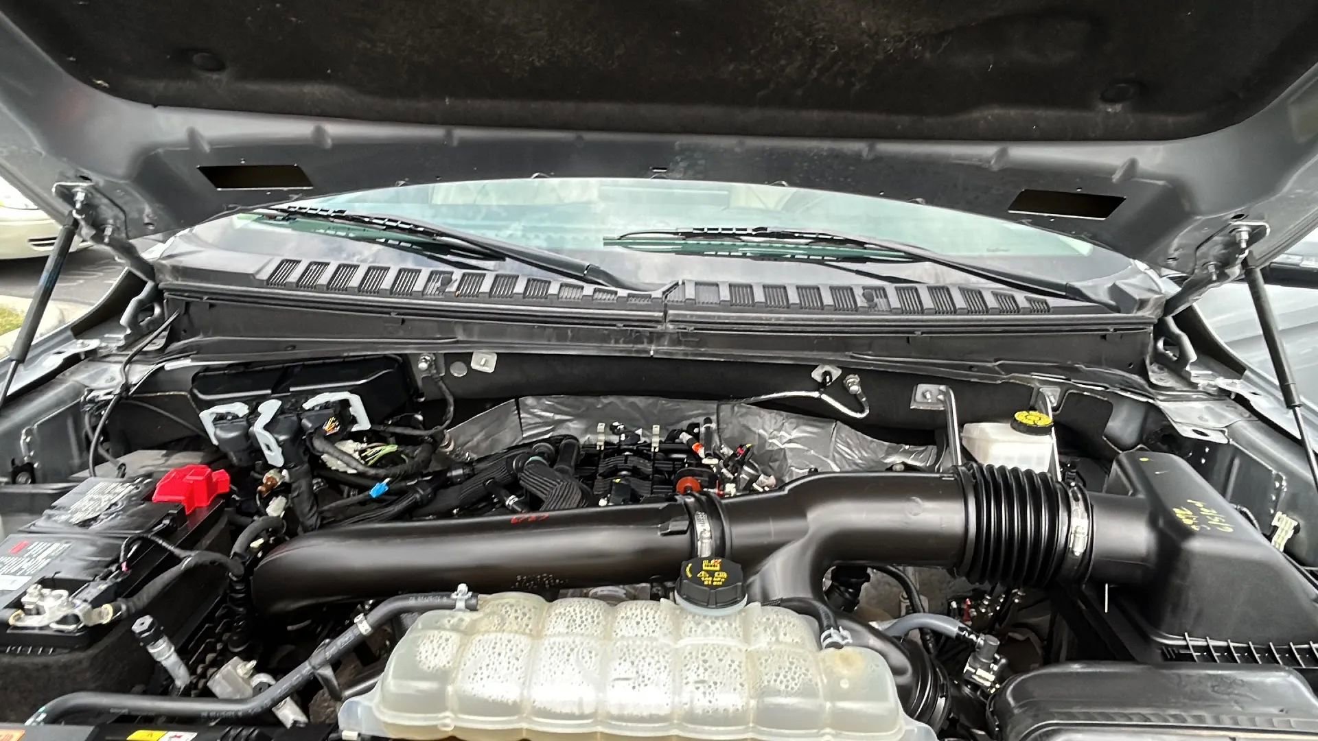 Used 2023 Ford Expedition Limited image 44