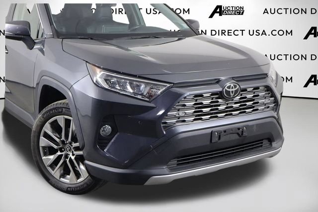 Used 2019 Toyota RAV4 Limited w/ Cold Weather Package AWD/4WD image 57
