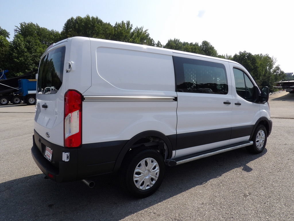Used 2025 Ford Transit 250 Low Roof w/ Exterior Upgrade Package RWD image 8