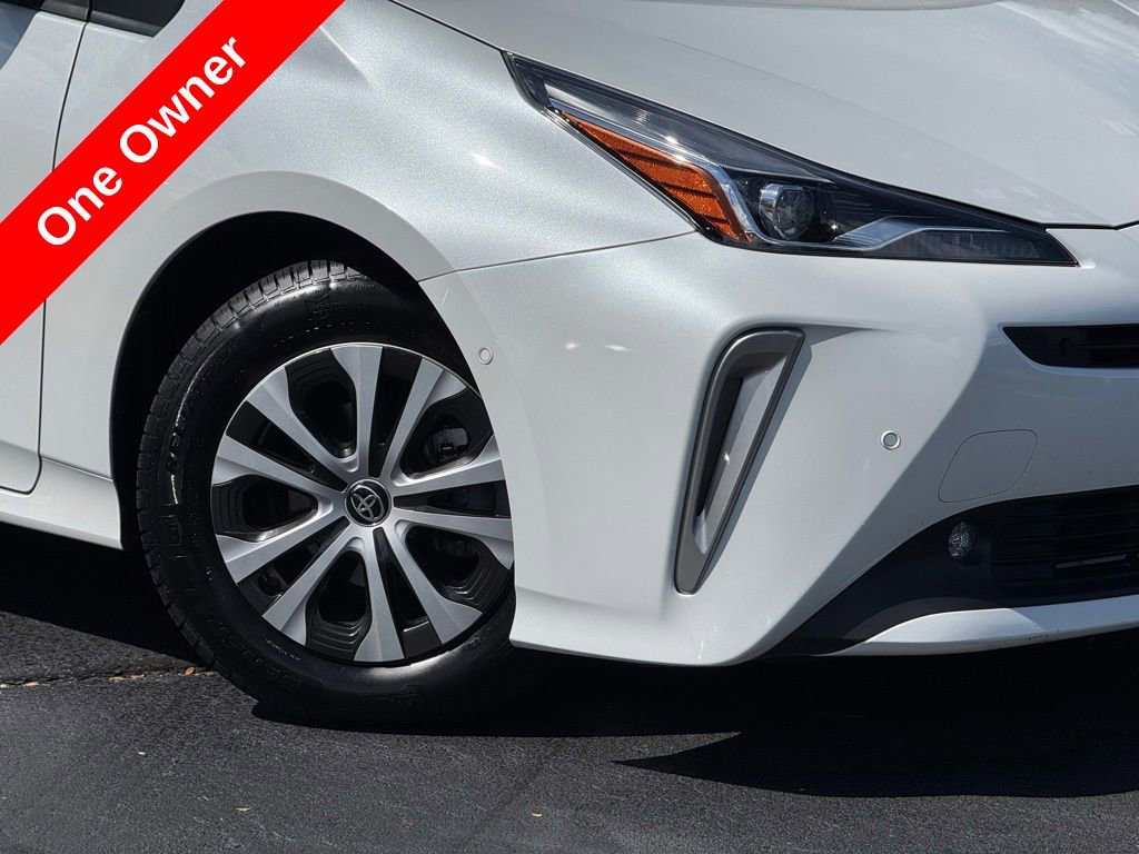 Certified 2022 Toyota Prius XLE image 6
