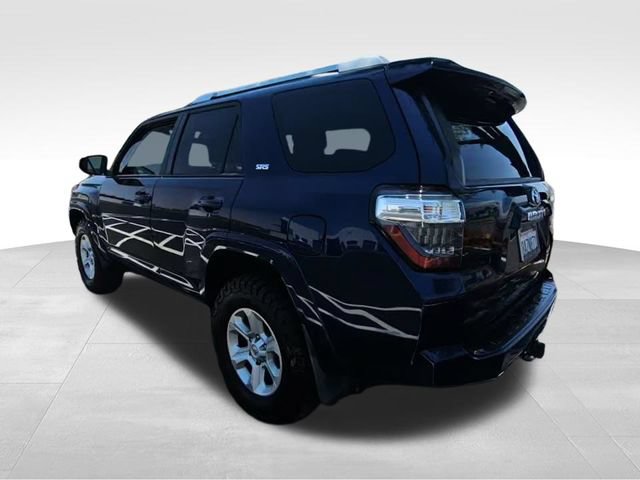Used 2018 Toyota 4Runner SR5 AWD/4WD video 3
