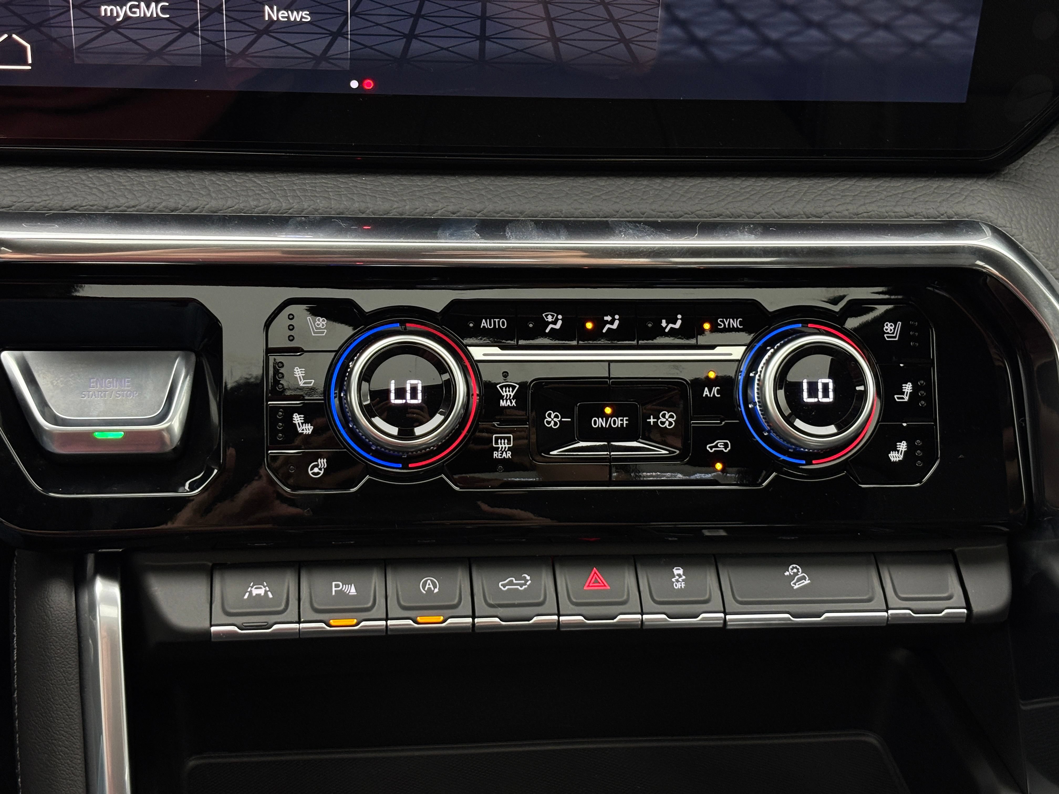 New 2026 GMC Sierra 1500 Denali AWD/4WD image 31