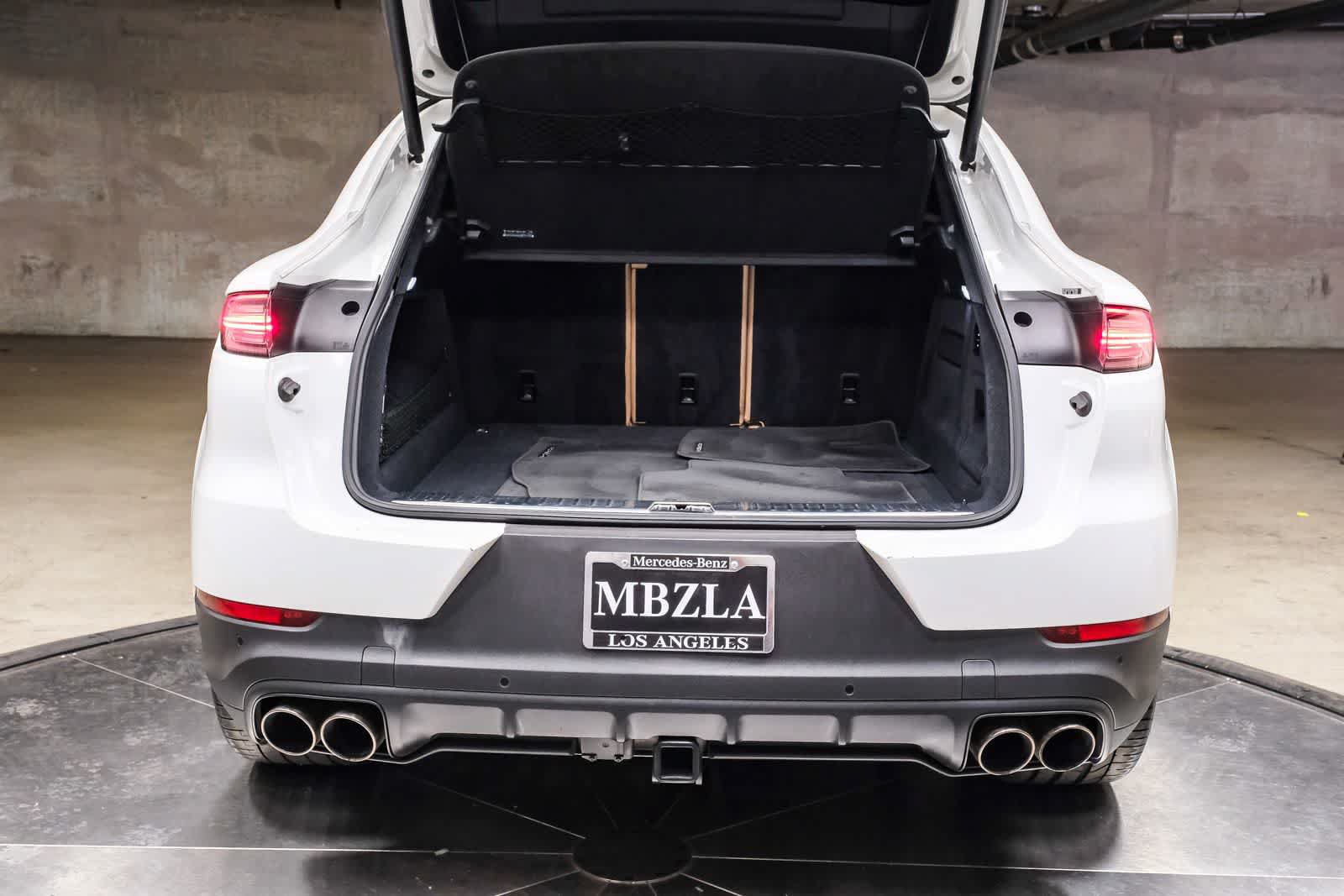 Used 2020 Porsche Cayenne S AWD/4WD image 29