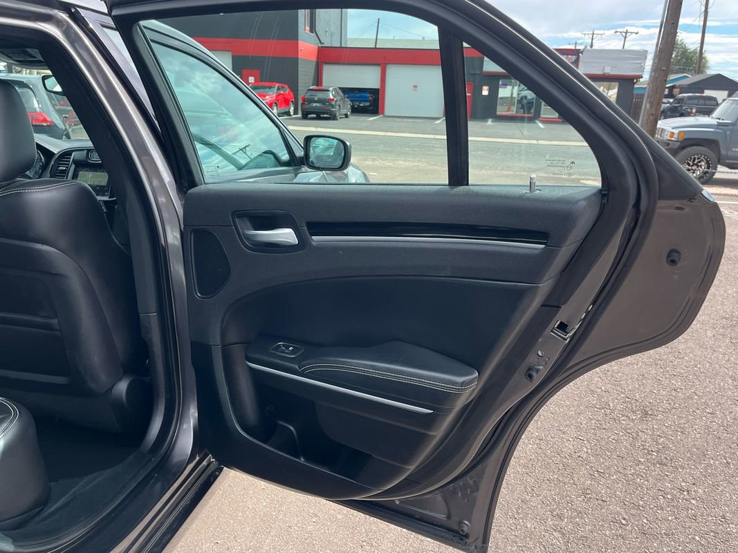 Used 2023 Chrysler 300 S image 12