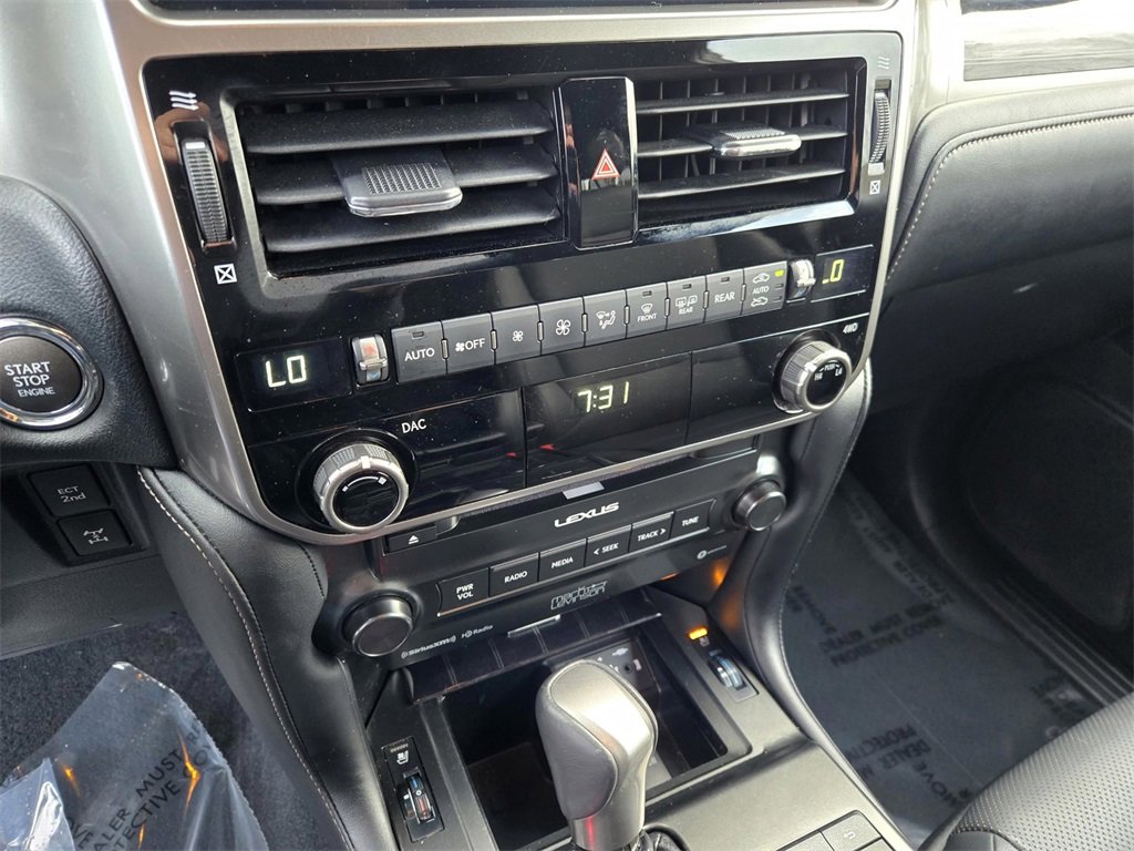 Used 2022 Lexus GX 460 Premium w/ Premium Plus Package image 22