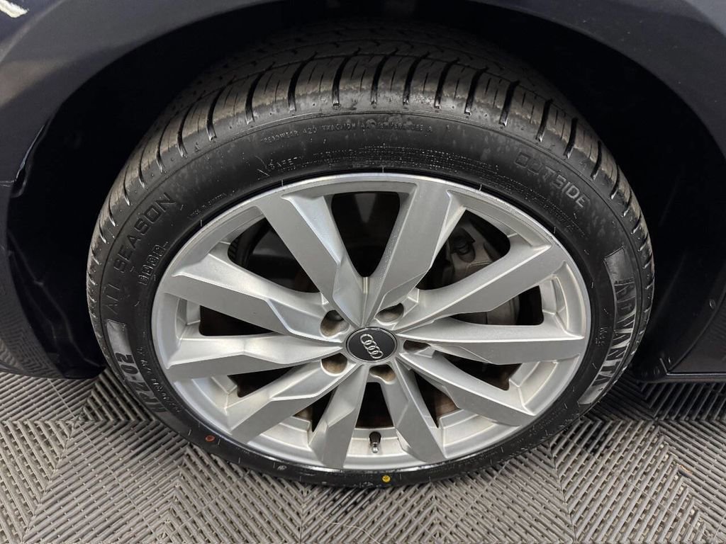 Used 2017 Audi A4 2.0T Premium w/ Convenience Package FWD image 21