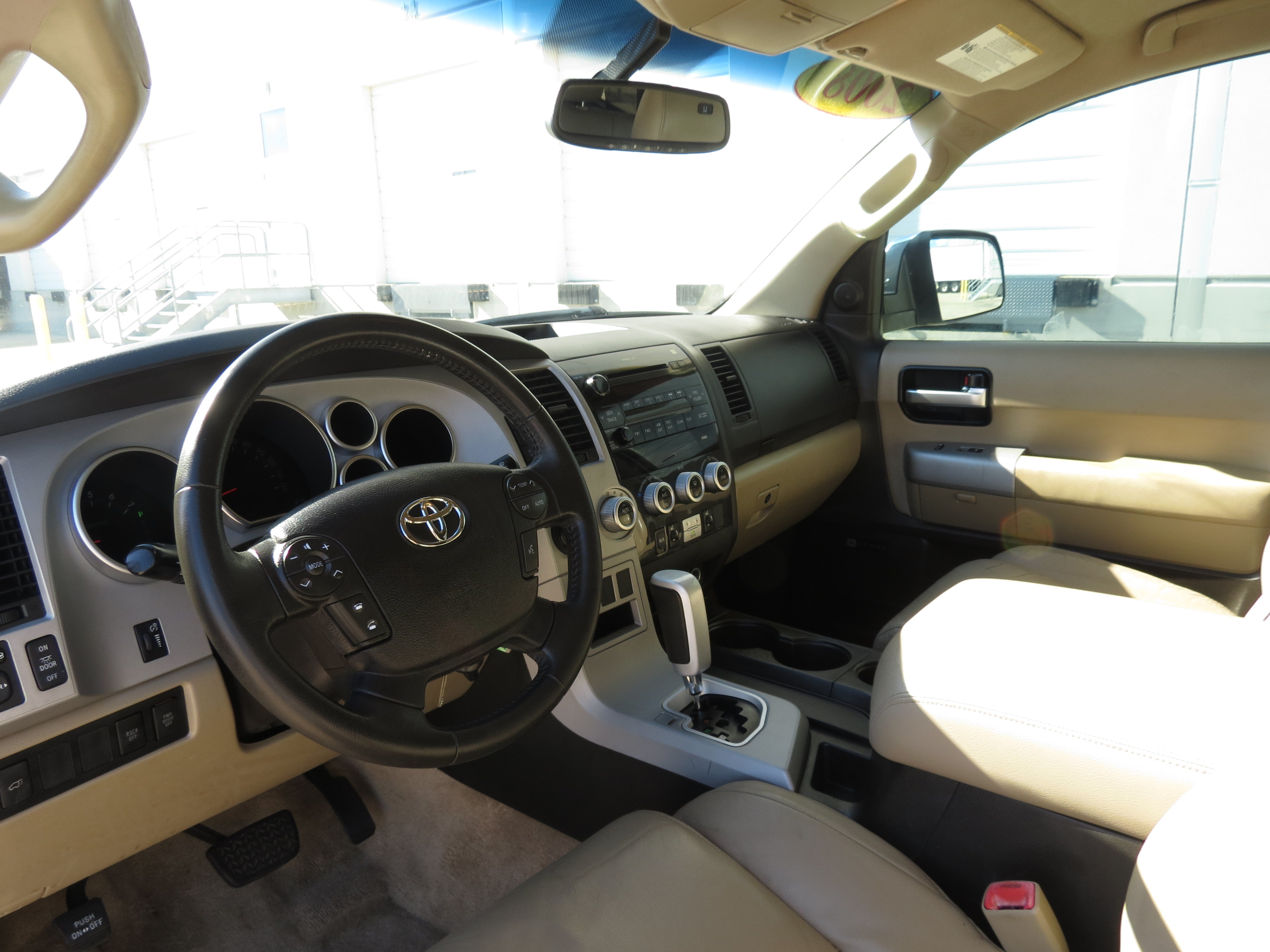 Used 2008 Toyota Sequoia Limited RWD image 28
