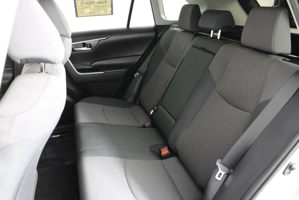 Used 2023 Toyota RAV4 XLE w/ Convenience Package FWD image 20