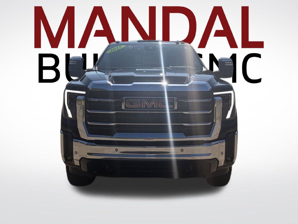 Used 2025 GMC Sierra 3500 SLT w/ SLT Premium Package AWD/4WD image 2