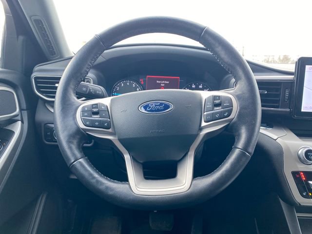 Used 2022 Ford Explorer XLT w/ Equipment Group 202A image 20