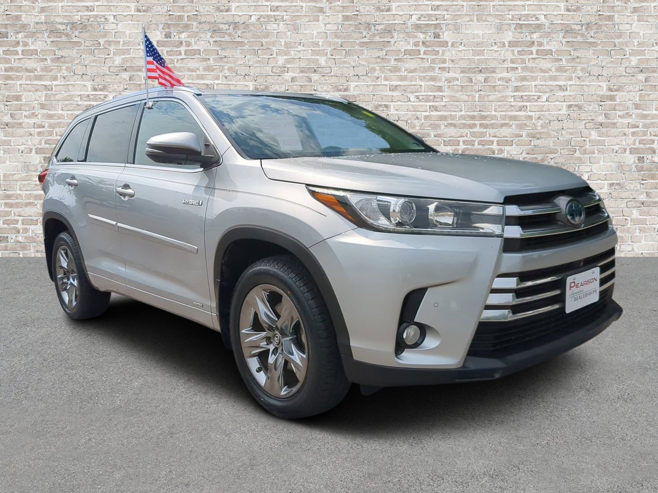 Used 2018 Toyota Highlander Limited Platinum AWD/4WD image 1