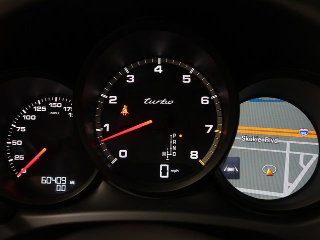 Used 2020 Porsche Macan Turbo image 17