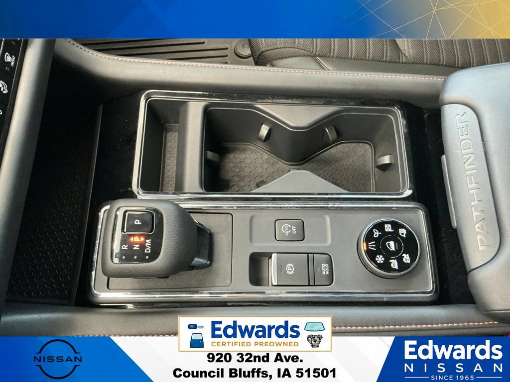 Used 2025 Nissan Pathfinder Rock Creek AWD/4WD image 33