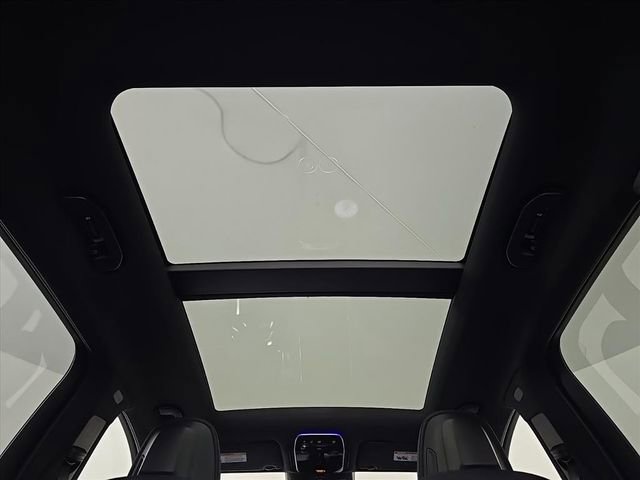 New 2026 Mercedes-Benz GLC 300 4MATIC image 14