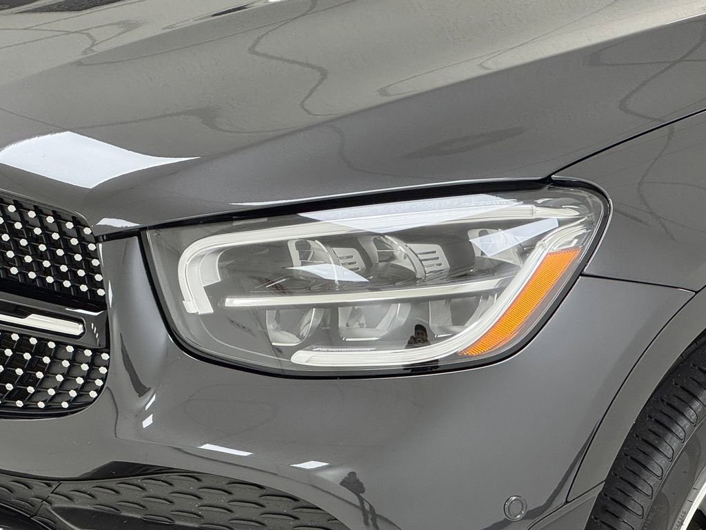 Used 2021 Mercedes-Benz GLC 300 image 39