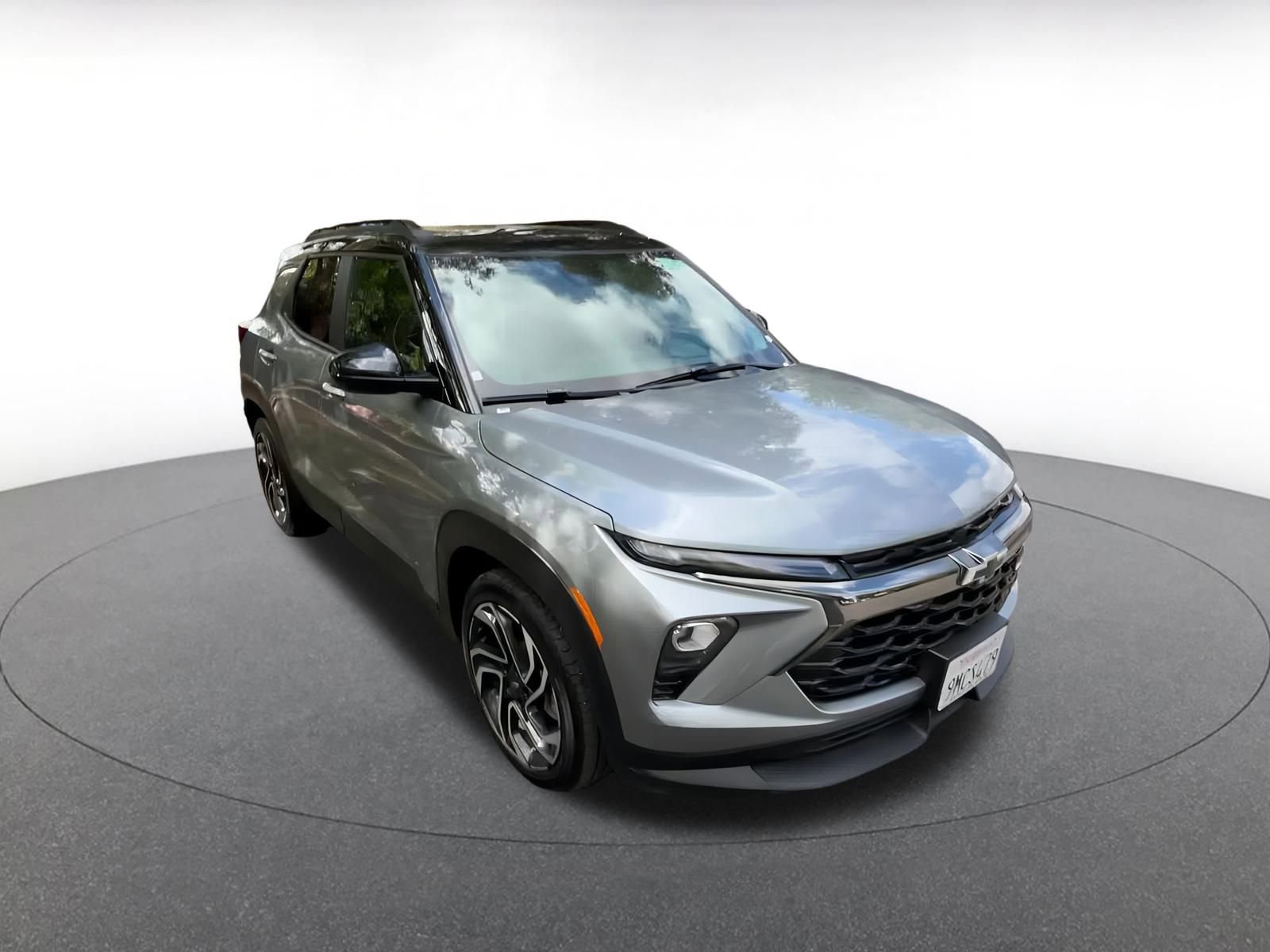 Used 2024 Chevrolet TrailBlazer RS w/ Convenience Package image 3