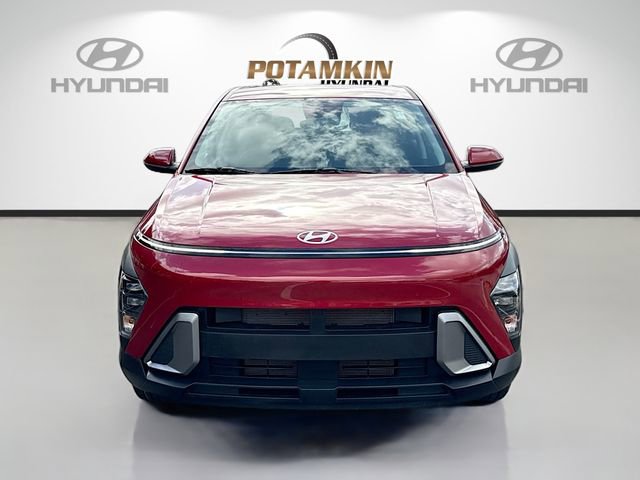 Certified 2025 Hyundai Kona SE video 2