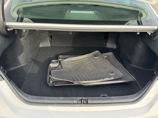 Used 2018 Toyota Camry LE image 39