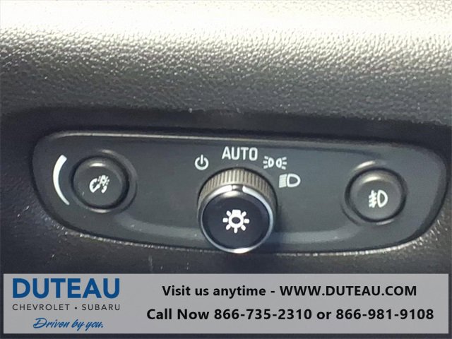 Used 2020 Chevrolet Traverse LT image 20