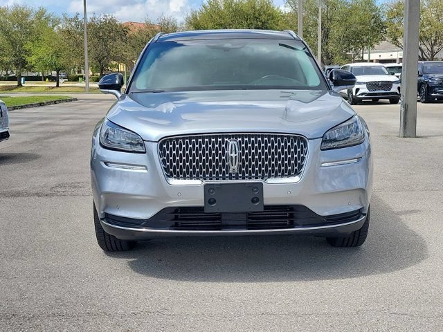 Used 2022 Lincoln Corsair Reserve w/ Luxury Package AWD/4WD image 2