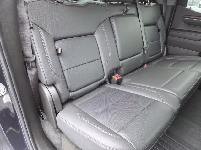 Used 2023 GMC Sierra 1500 SLT w/ SLT Premium Package AWD/4WD image 22