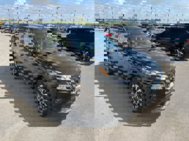 Used 2023 Nissan Rogue SV AWD/4WD image 23