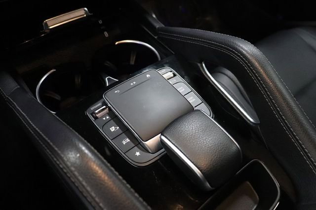 Used 2024 Mercedes-Benz GLE 450e 4MATIC image 31
