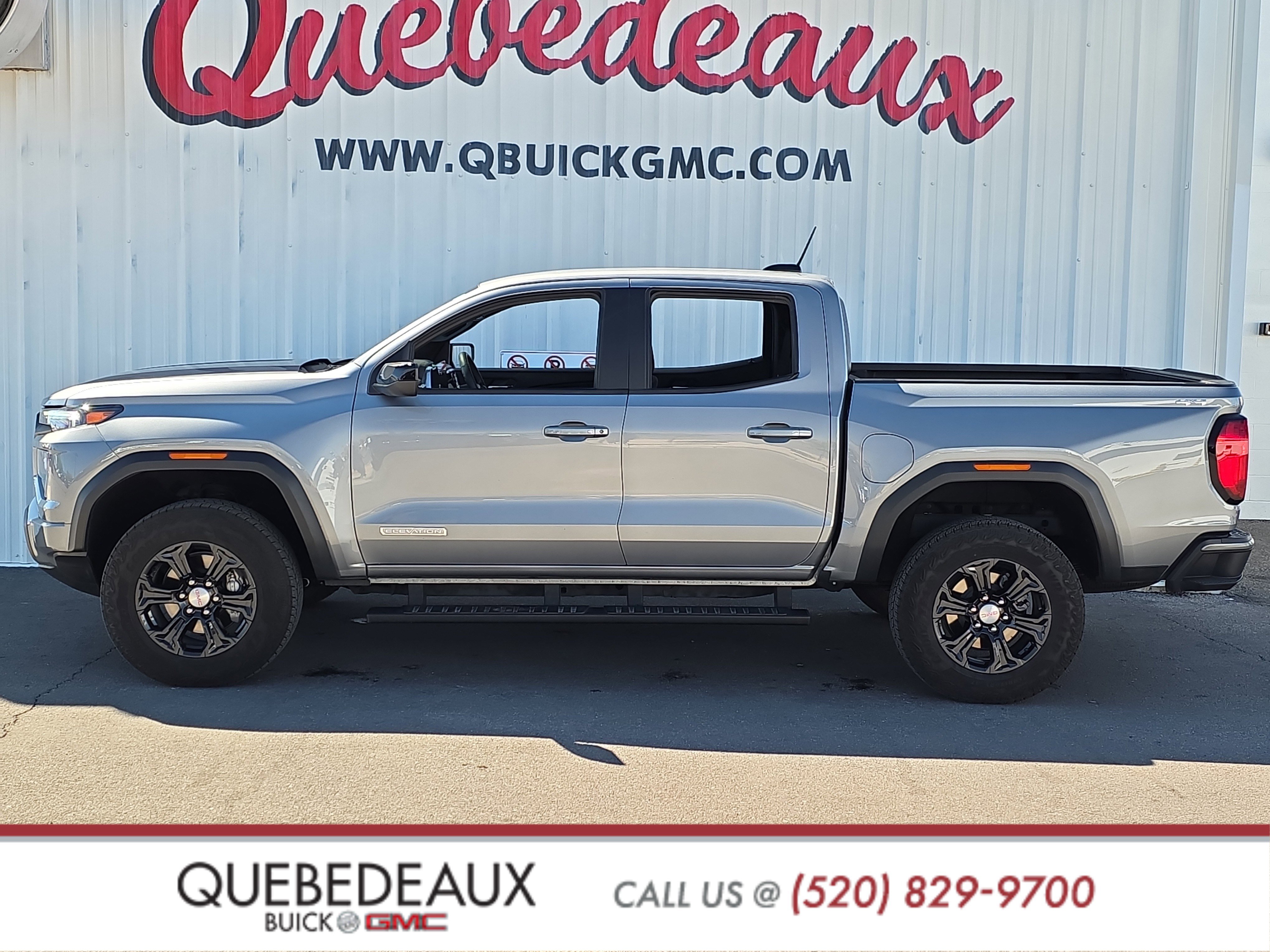 Used 2024 GMC Canyon Elevation w/ Convenience Package image 4