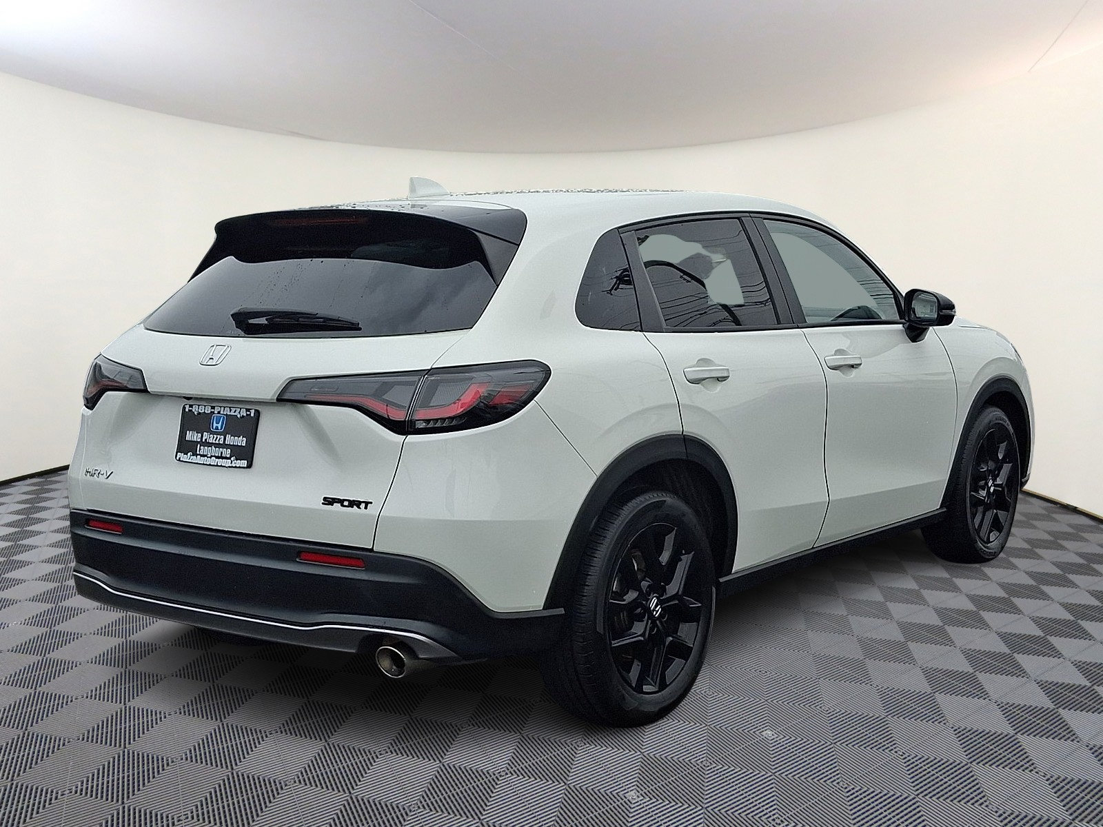 Used 2024 Honda HR-V Sport image 7