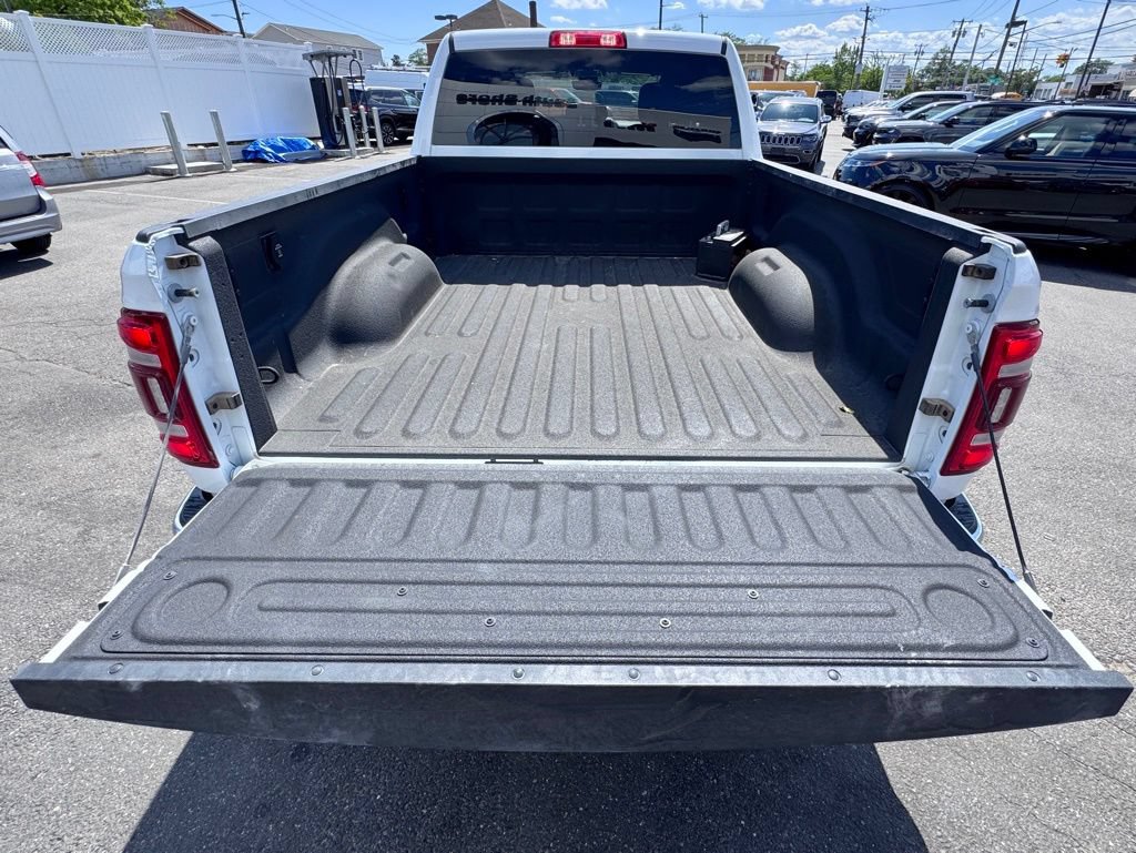 Used 2024 RAM 2500 Big Horn w/ Protection Group AWD/4WD image 7
