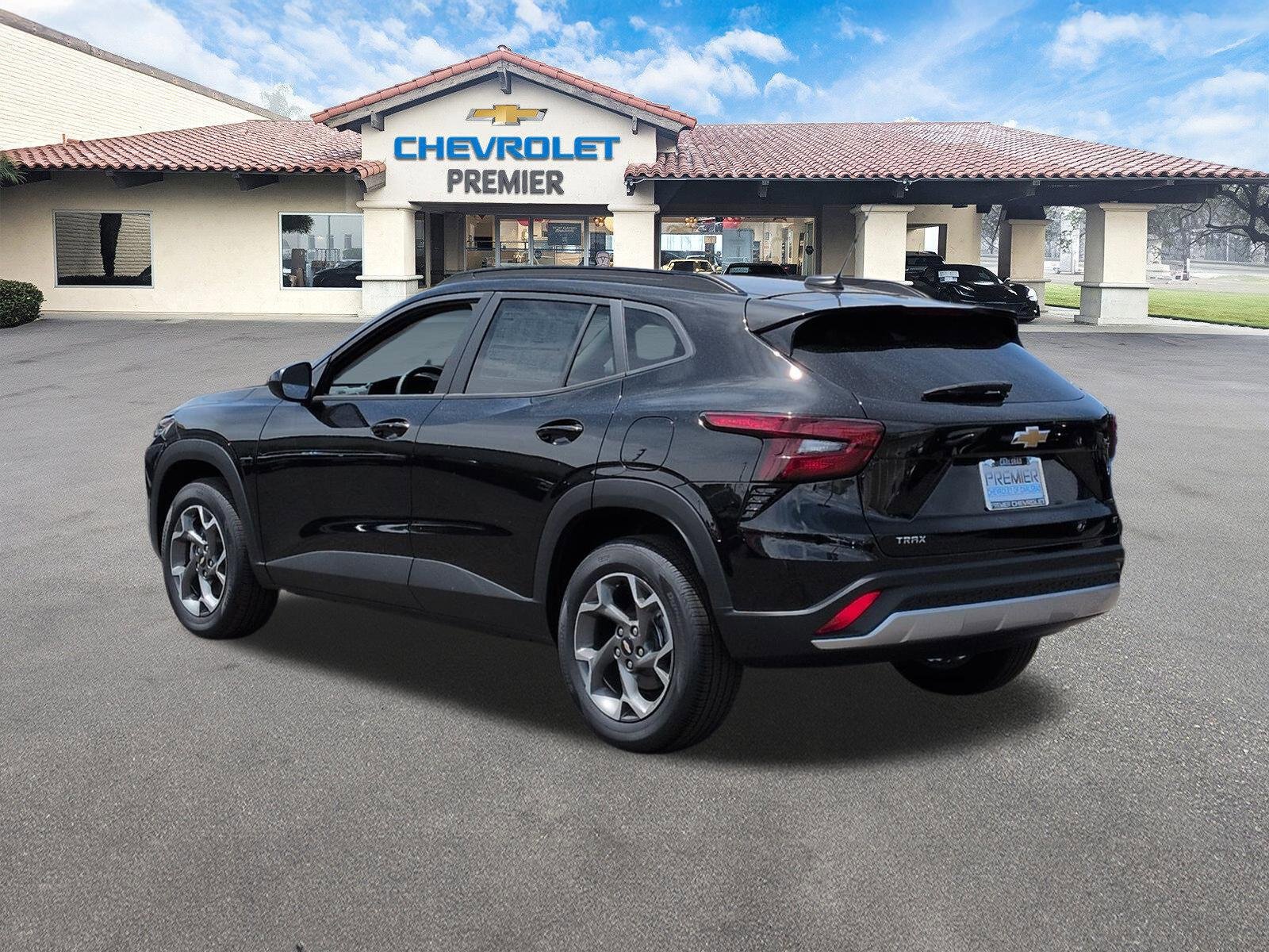 New 2026 Chevrolet Trax LT w/ Driver Confidence Package FWD image 6