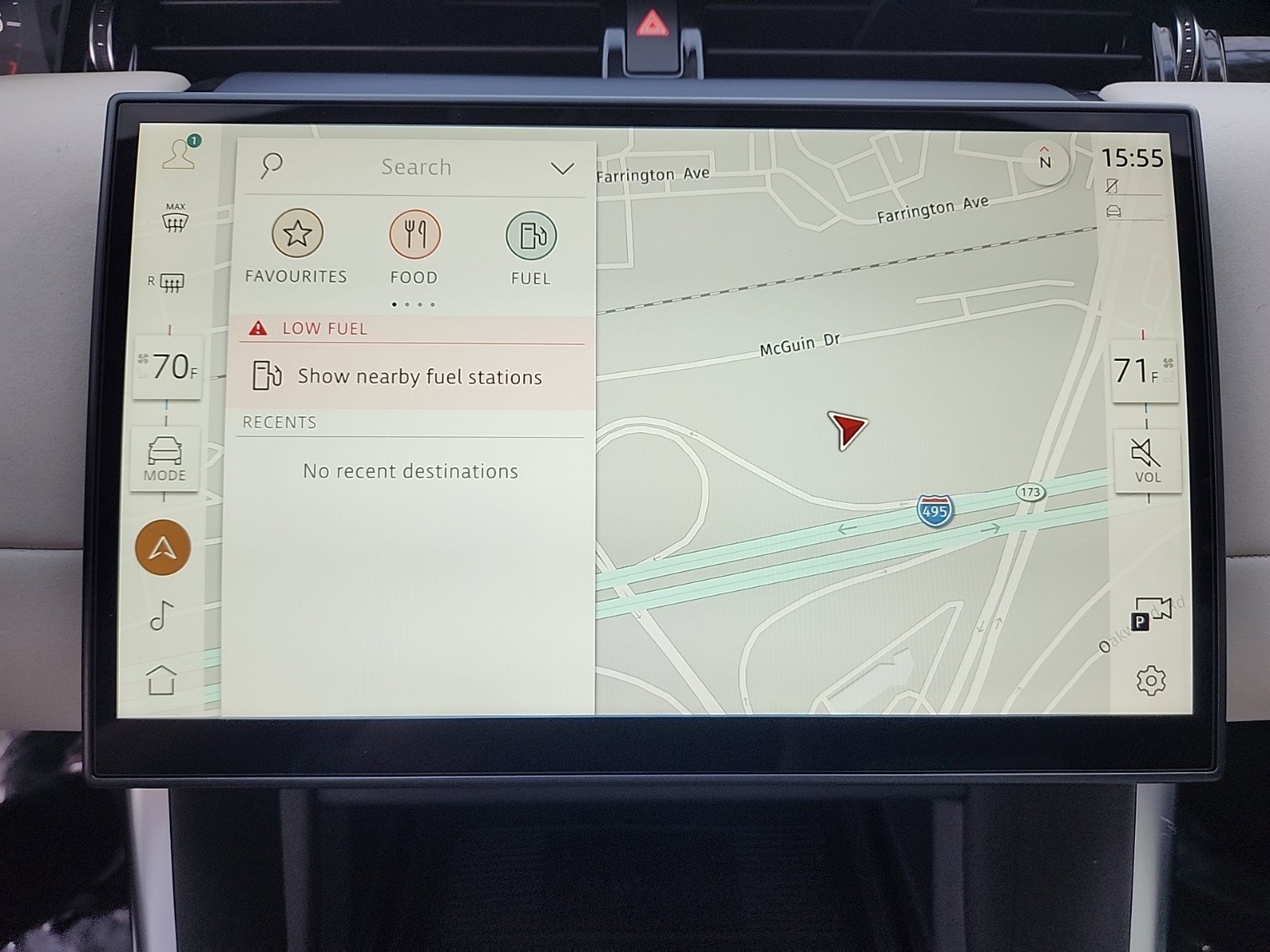 Used 2025 Land Rover Discovery Sport S image 21