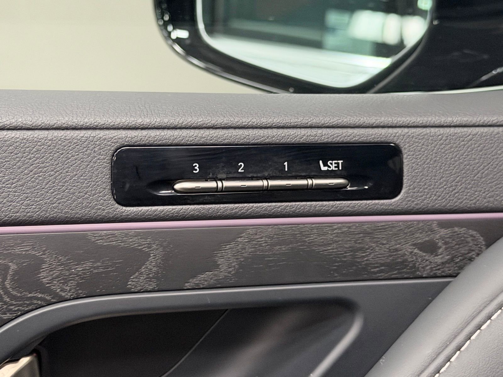 Used 2024 Lexus LX 600 4WD w/ Interior Upgrade Package image 21